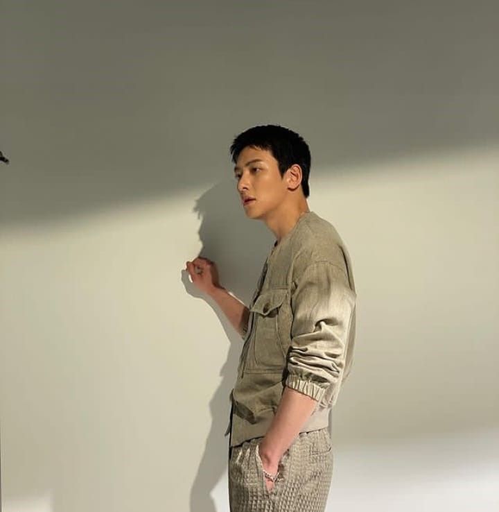Ji Chang-wook.