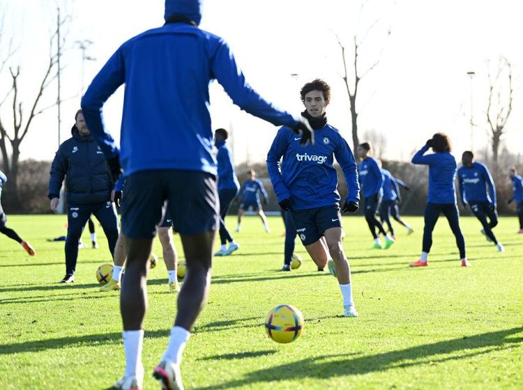 Aksi-aksi Perdana Joao Felix di Lapangan Latihan Chelsea