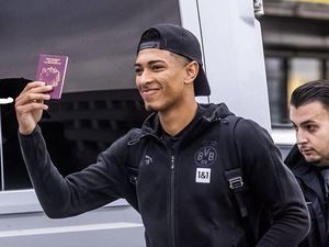 Saat Jude Bellingham Lupa Bawa Paspor, Terpaksa Nunggu Ibunya di Bandara