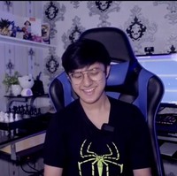 Don Aubrey Ken Daisuke sendiri merupakan anak pertama Della Puspita. Ia memiliki seorang adik perempuan bernama Fara Miyako Emi Joana. Foto: Instagram/@dellapuspita00