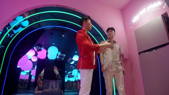 PT. LG Electronics Indonesia membuka experience zone dengan tema “Why Not Color?” yang akan berlangsung sepanjang tahun 2023 ini. Seperti apa?