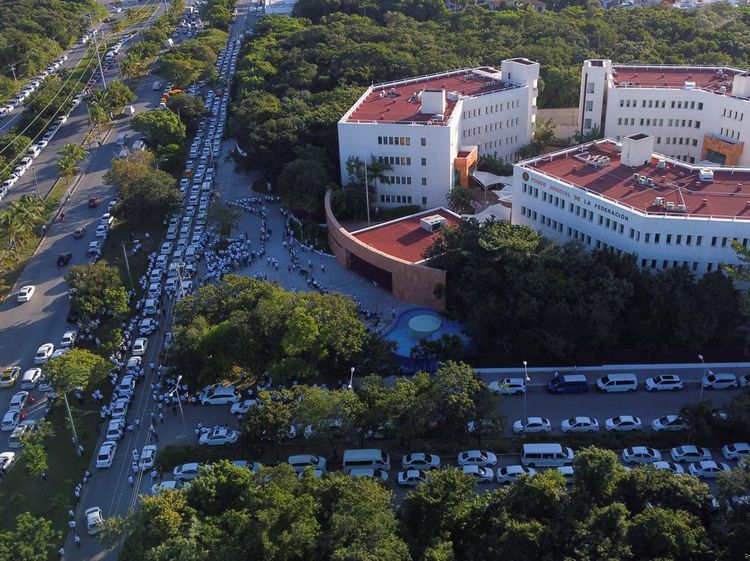 Taksi di Meksiko Mengular Panjang Imbas Protes Invasi Uber