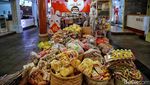 Menikmati Suasana Malam Old Shanghai Sedayu City Jelang Imlek