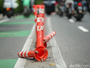 Taruh Cone Demi Cegah Orang Parkir Depan Rumah, Pria Ini Dibenci Tetangga