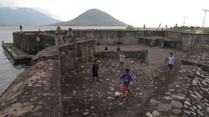 Melihat Lebih Dekat Wisata Sejarah Benteng Kalamata di Ternate