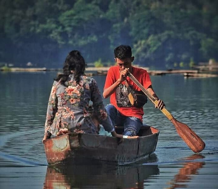 Pasuruan dijuluki City of Mountain. Sebab, Pasuruan dikelilingi gunung. Terlepas dari itu, Pasuruan juga memiliki ranu yang keren.