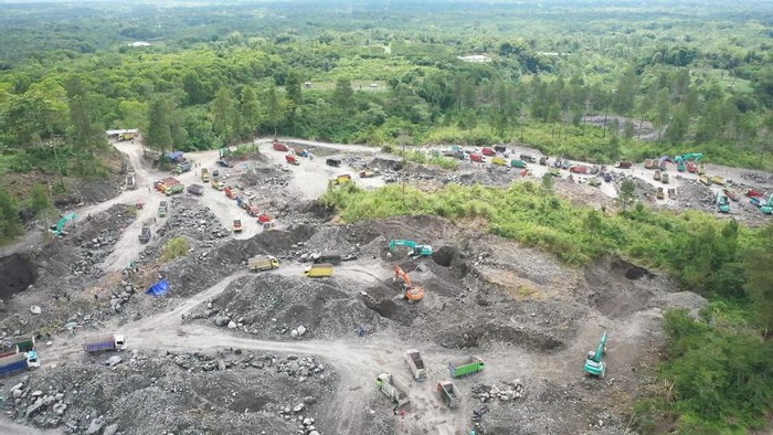 Potret tambang ilegal di lereng Merapi Desa Kemiren Kecamatan Srumbung, Kabupaten Magelang. Foto diambil Rabu (11/1/2023).