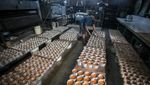 UMKM di Solo Produksi 1.200 Kue Keranjang Per Hari