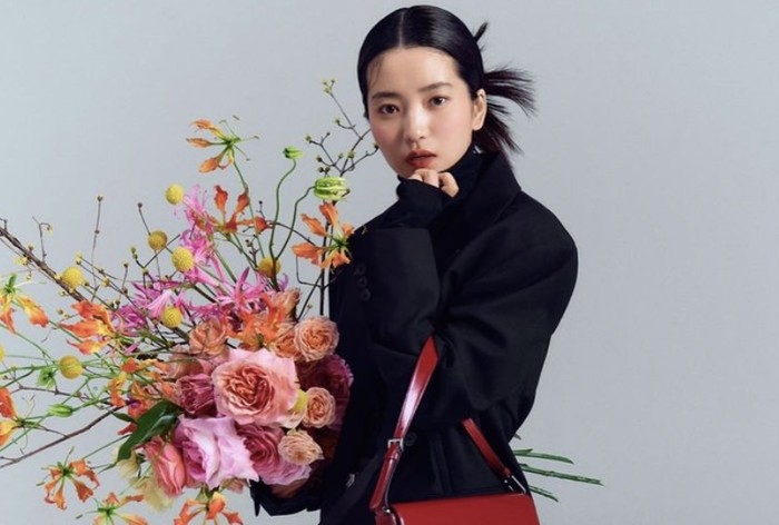 Rahasia Awet Muda Kim Tae Ri, Nggak Pernah Absen Yoga hingga Ngegym