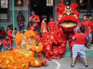 7 Istilah Seputar Imlek dan Artinya, dari Angpao hingga Liong