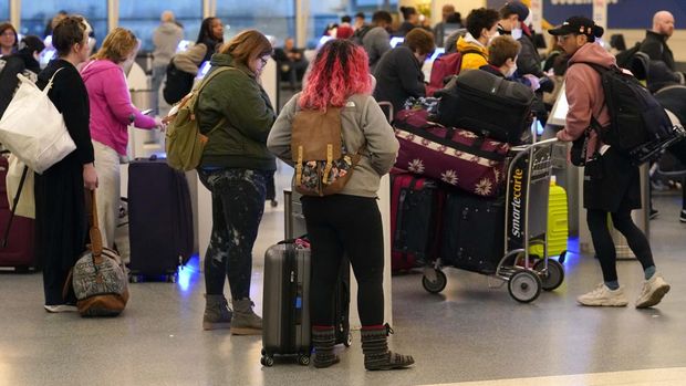Semua penerbangan domestik di seluruh wilayah Amerika Serikat (AS) terpaksa dihentikan Rabu (11/1/2023) pagi waktu setempat. (AP/Charles Rex Arbogast)