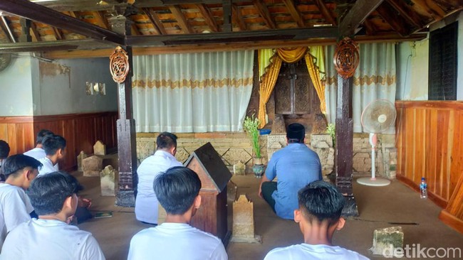 Cerita Sunan Sendangduwur Boyong Masjid Satu Malam dari Jepara ke Lamongan