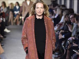 Supermodel Legendaris Tatjana Patitz Meninggal Dunia di Usia 56 Tahun