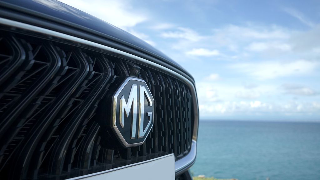 Teaser SUV baru MG di awal 2023