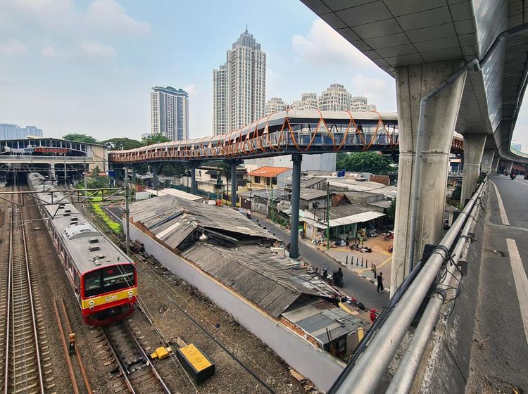 Potret Skywalk Kebayoran Lama dari Awal Pembangunan hingga Siap Dibuka
