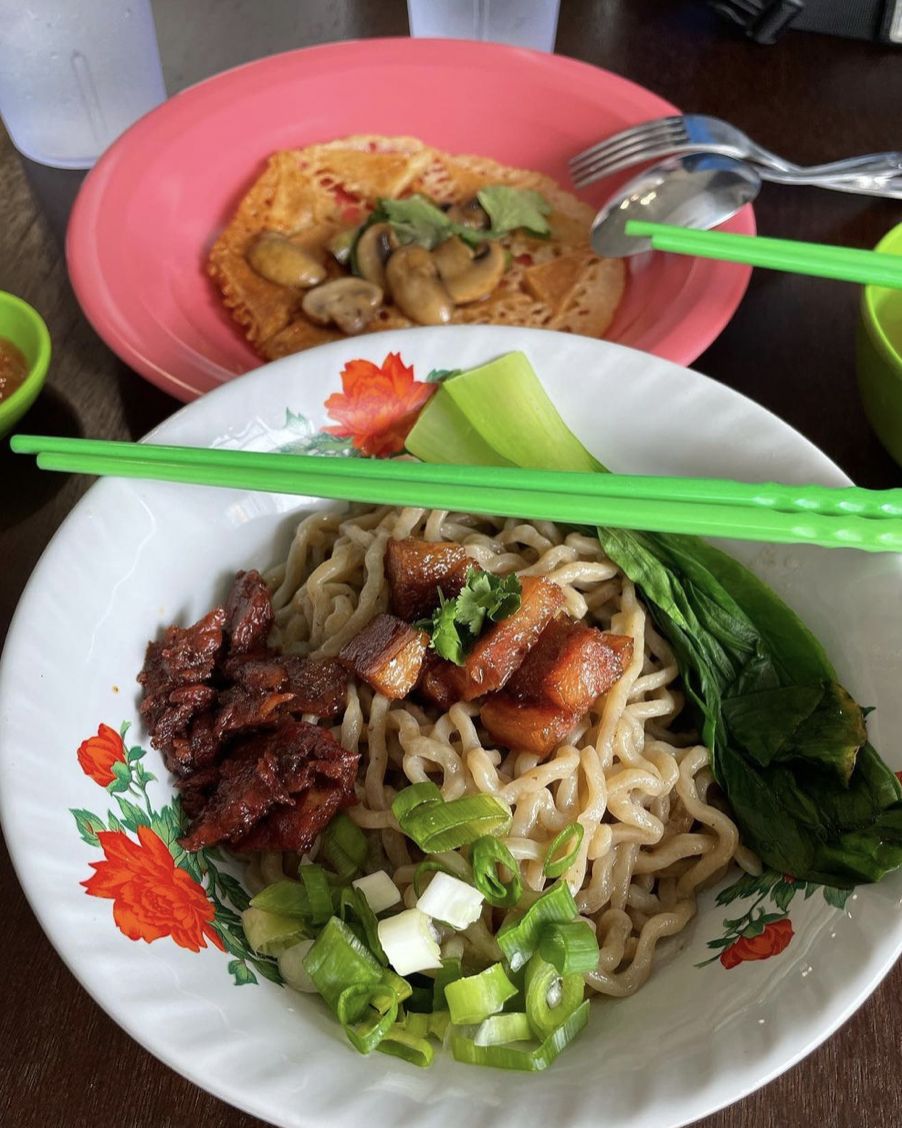 5 Bakmi Hits di Jaksel yang Punya Topping Unik, Wajib Coba!