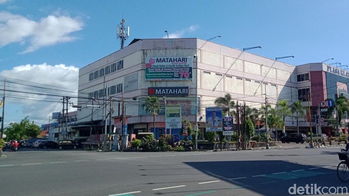 Bangunan Plasa Klaten yang akan diubah menjadi  Klaten Town Square.