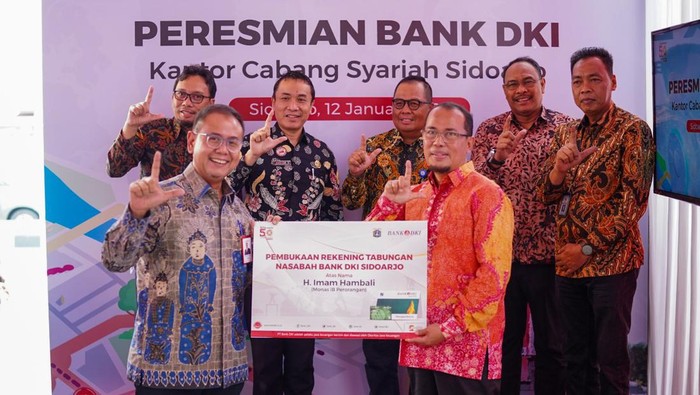 Bank DKI Syariah Buka Kantor Cabang di Sidoarjo Bank DKI terus memperluas jangkauan dan meningkatkan layanan di luar wilayah Jabodetabek. Salah satunya dengan membuka kantor cabang Bank DKI Syariah di Sidoarjo.