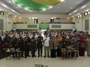 Cegah Penyebaran Hoax, Kejati DKI dan Komisi III DPR RI Datangi Sekolah