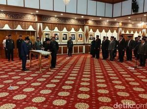 Gubernur Jambi Lantik 54 Pejabat Eselon III, Ini Daftarnya