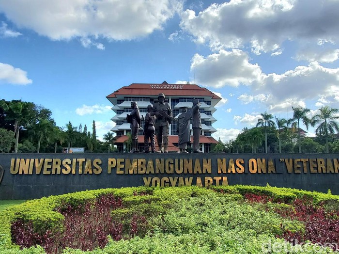 Kampus UPN Veteran Jogja, Jumat (13/1/2023).