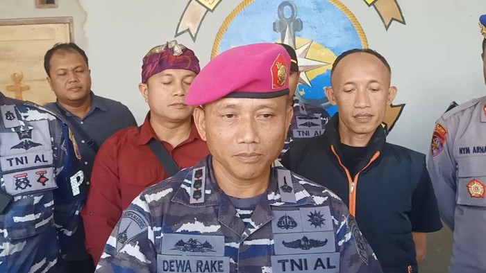 Komandan Lanal (Danlanal) Denpasar, Kolonel Marinir I Dewa Nyoman Gede Rake Susilo ditemui, Jumat (13/1/2023). (I Putu Adi Budiastrawan/detikBali).