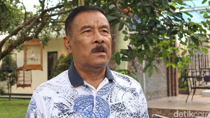 Komisaris PT PBB Umuh Muchtar