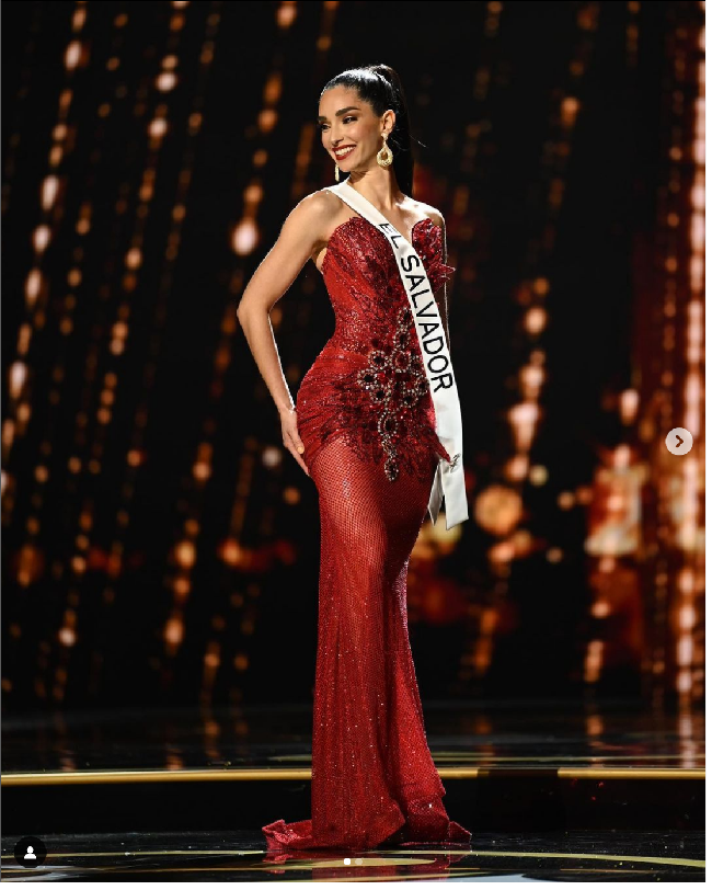 Alejandra Guajardo yang mewakili El Salvador di Miss Univese 2022 terpilih pada 13 Agustus 2022. Alejandra merupakan penari balet keturunan Meksiko - El Salvador. Foto: Instagram