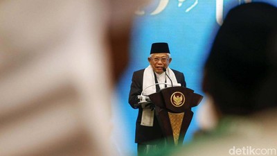 Momen Wapres Hadiri Ijtima Ulama Nusantara