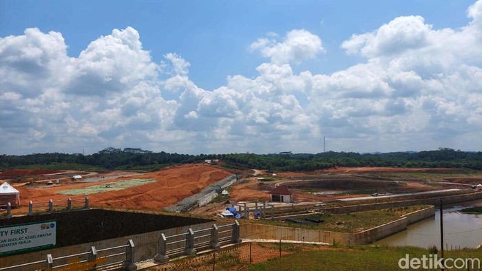 Pembangunan Bendungan Sepaku Semoi di Kalimantan Timur (Kaltim) dipercepat. Bendungan rencananya bakal menjadi infrastruktur penunjang di Ibu Kota Negara baru.