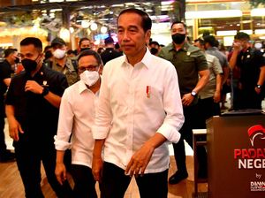 Cek Mal Usai Pencabutan PPKM, Jokowi Senang Ekonomi Makin Hidup
