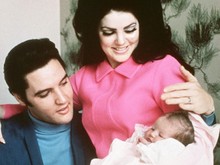 Priscilla Presley Cerita Pernah Mau Aborsi Saat Tahu Hamil