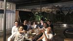 Momen Stevan Pasaribu Santai di Kafe hingga Makan Bareng Keluarga