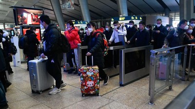 Potret Jutaan Warga China Mudik Jelang Tahun Baru Imlek 2023