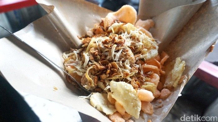 Sudah Jualan 15 Tahun, Penjual Bubur Ini Curhat Buburnya Basi Secara Misterius