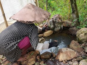 Aneh tapi Nyata, Mata Air di Desa Sumedang Ini Rasanya Asin