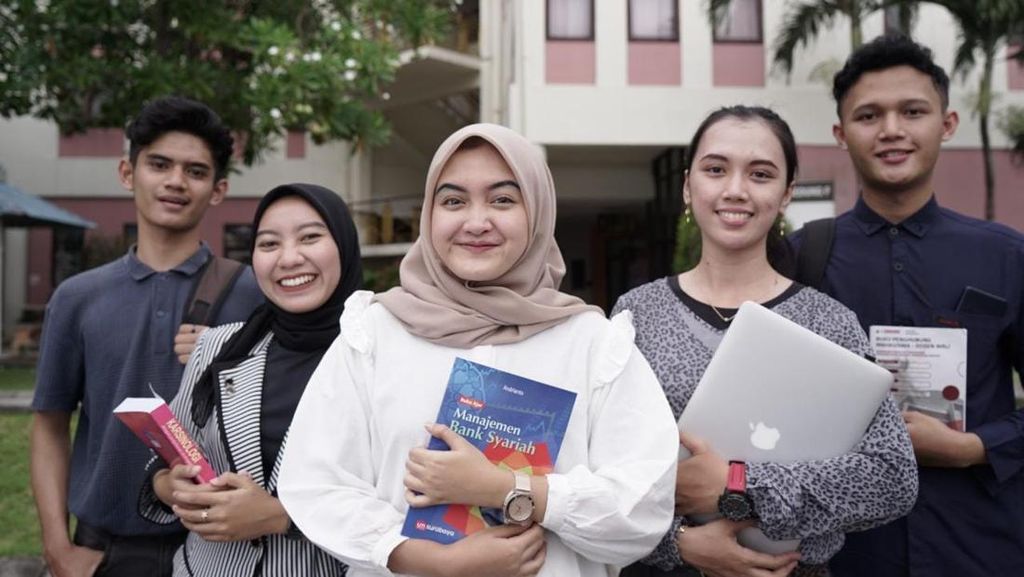 Ada Beasiswa Influencer dari UM Surabaya, Begini Persyaratannya