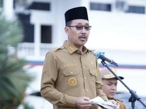 Bupati Labusel Dilaporkan ke KASN gegara Demosi Anak Buahnya