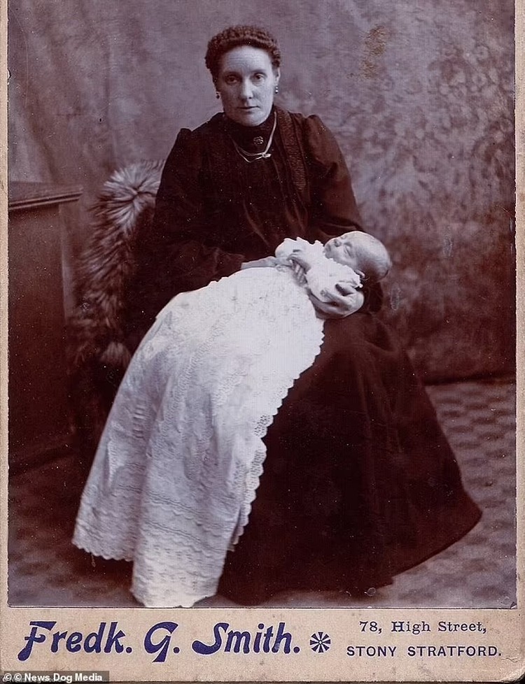 Foto kematian era 1900 Foto kematian era 1900