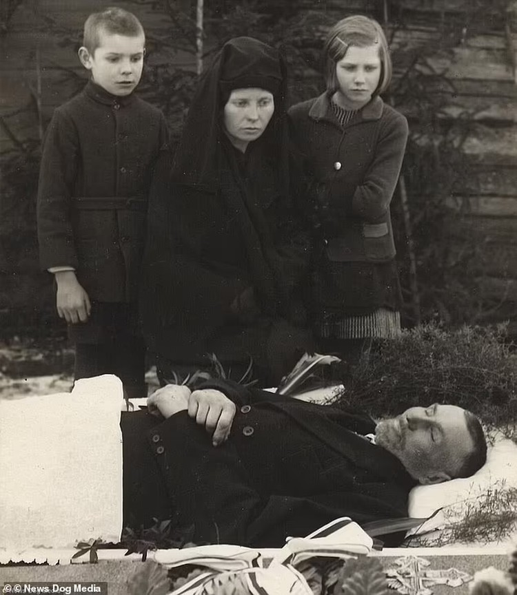 Foto kematian era 1900