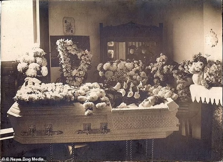 Foto kematian era 1900