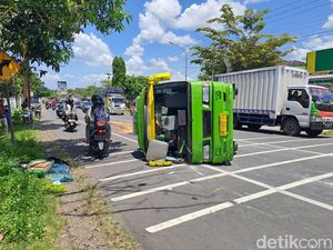 Minibus Rombongan Besan Terguling di Wonogiri