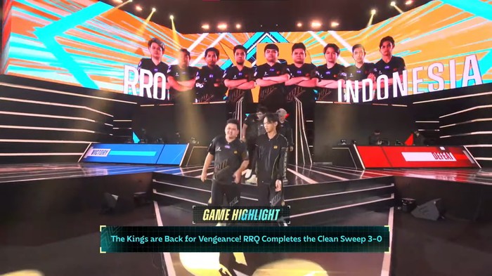 Langkah Onic Esports di M4 Mobile Legends terhenti di semifinal lower bracket. Wakil Indonesia itu kalah tanding dengan sedulurnya, RRQ Hoshi.