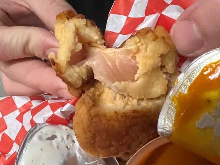 Duh! 10 Makanan di Restoran Ini Kacau Balau Seperti Dimasak Chef Amatir