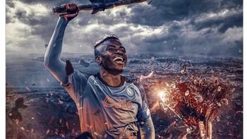 Stiker Napoli Victor Osimhen jadi bintang dalam laga tadi malam. Foto: Twitter