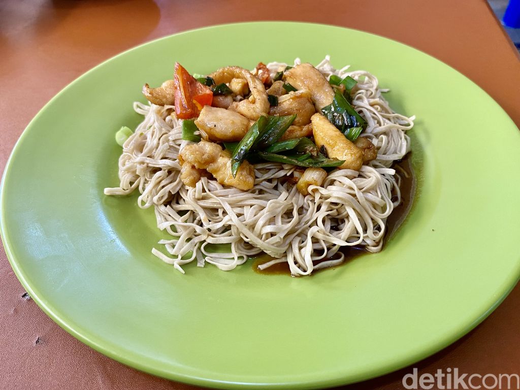 Mie Bejo's:  Bakmi Ayam Viral Mirip Racikan Resto Terkenal