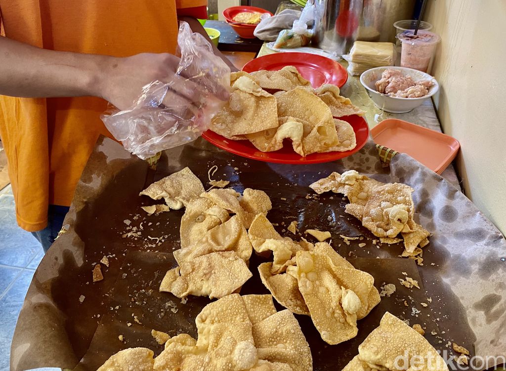 Mie Bejo's:  Bakmi Ayam Viral Mirip Racikan Resto Terkenal