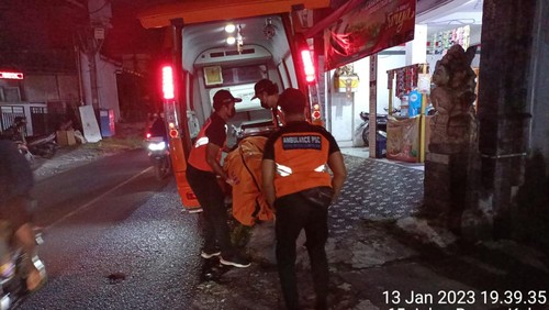 Pria bernama Muhammad Fikram (42) ditemukan tewas di kamar kos  Jalan Buana Kubu Gang Palem, Desa Tegal Harum, Denpasar, Bali, Jumat (13/1/2023).