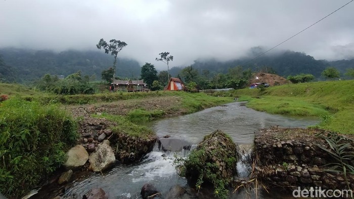 Spot camping Svarga Simelir di dusun Pamah Simelir, Desa Telagah, Kecamatan Sei Bingai, Langkat. (Perdana Ramadhan/detikSumut)