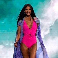 Miss Puerto Rico Ashley Carino melaju ke babak top 16 dan top 5 Miss Universe 2022. Namun pada babak top 3 namanya tak disebut. Dia dikalahkan fianalis Venezuela, Amerika Serikat dan Republik Dominika. Foto: Getty Images/TIMOTHY A. CLARY